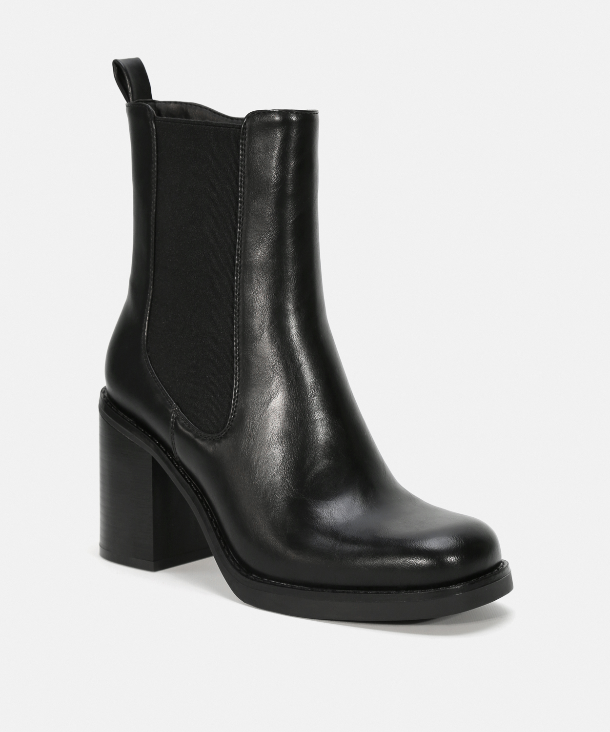 Botines negros tac&oacute;n chelsea image number null